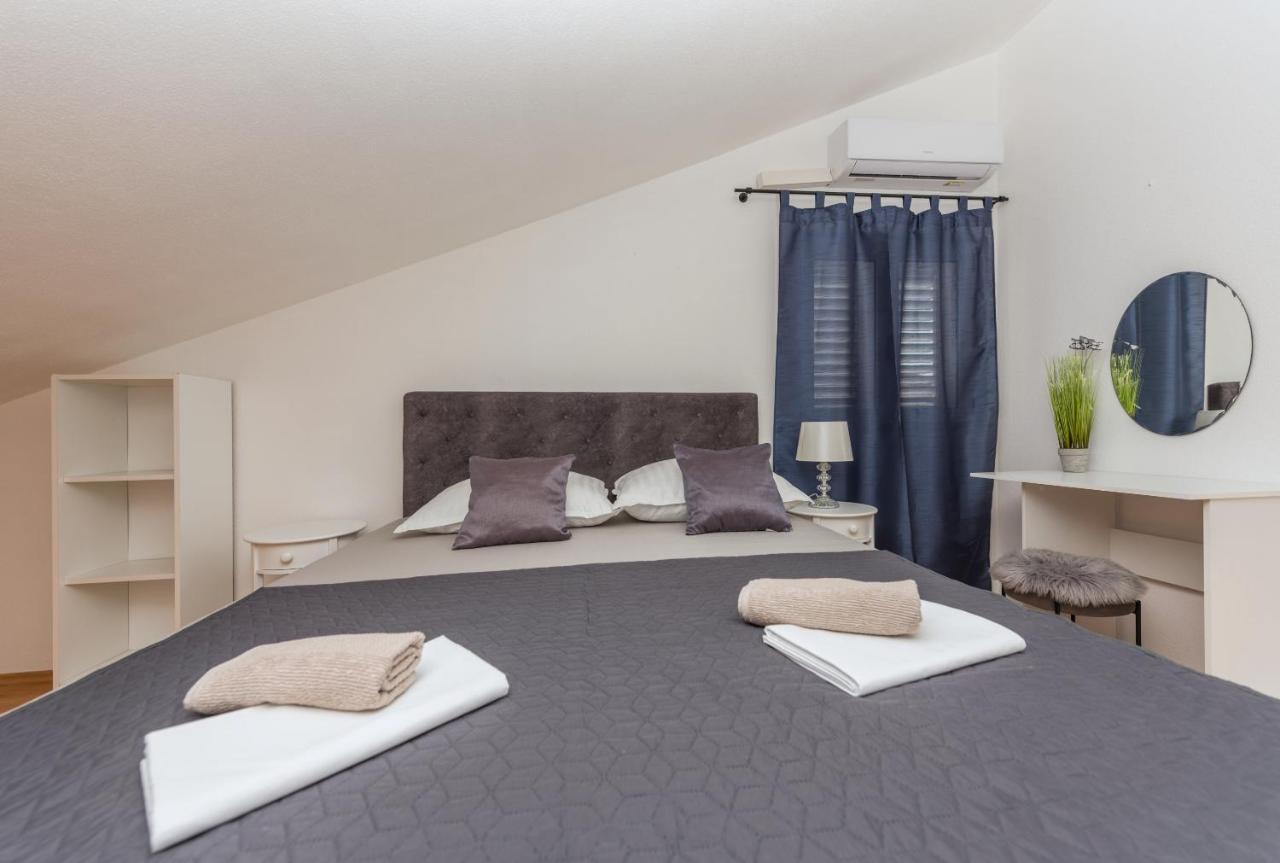 Mg Apartament Makarska